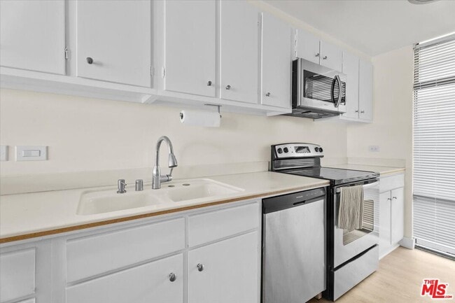 Photo - 4265 Marina City Dr Unit 909
