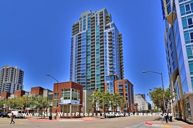 Stunning Southeast corner East Village 2-b... - Stunning Southeast corner East Village 2-b... Condo Unit #1605