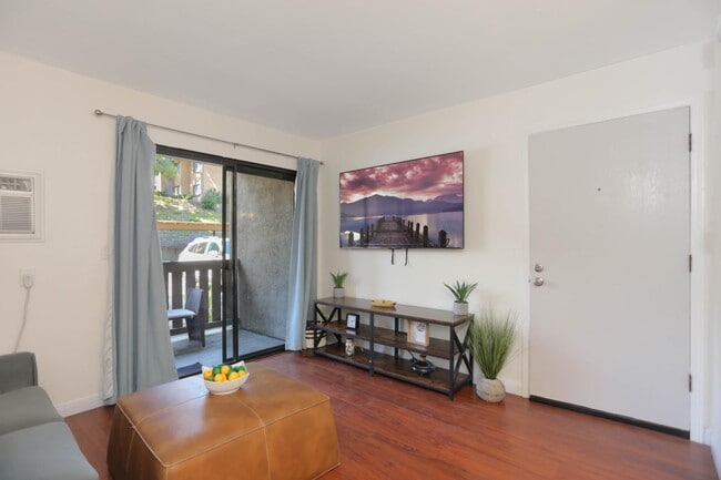 Photo - 10240 Black Mountain Rd