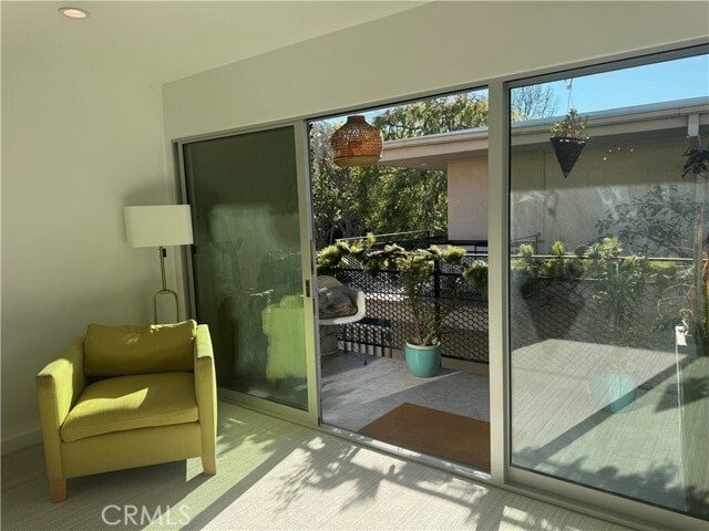 Photo - 241 S Barrington Ave Unit B7