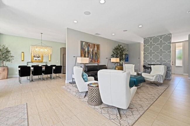 Photo - 47432 Medina Dr W