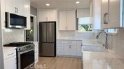 Photo - 17415 Victory Blvd