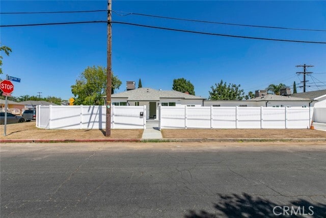 Photo - 7400 Riverton Ave Townhome