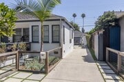 Photo - 2812 Stoner Ave