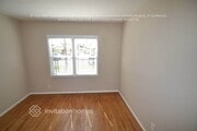 Photo - 127 E 79th St House