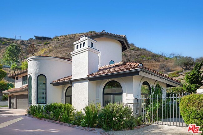 Photo - 16581 Vía Floresta