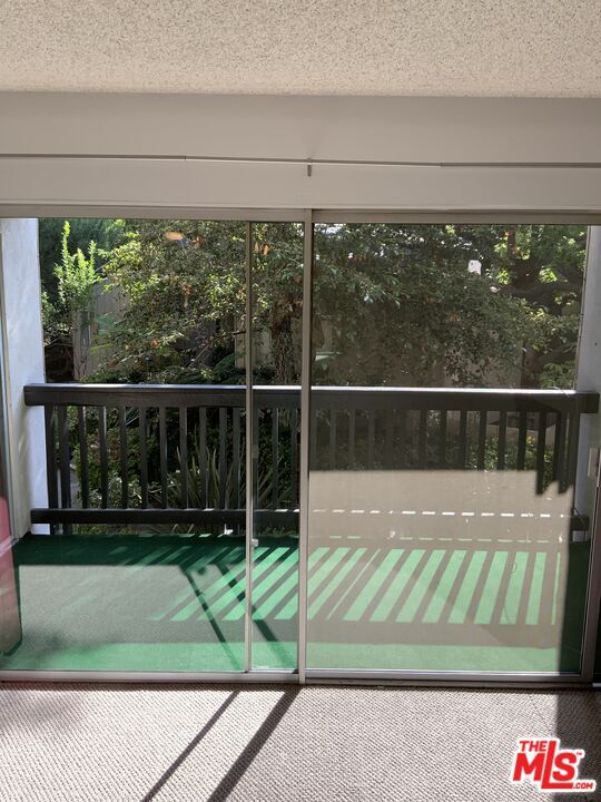 Photo - 1115 Raintree Cir