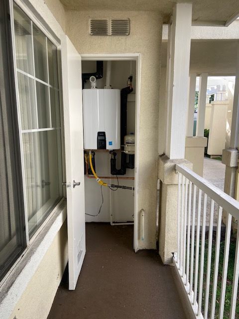 Photo - 1011 W 91st St