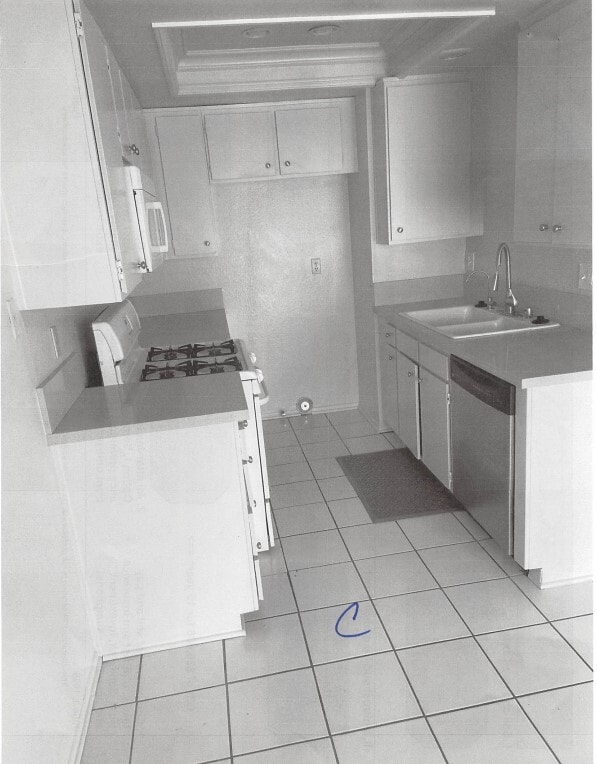 Photo - 17082 Lynn Ln