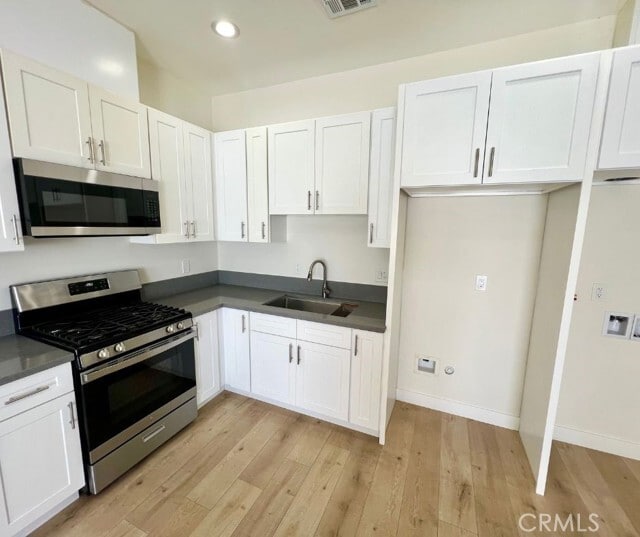 Photo - 10888 Dora St