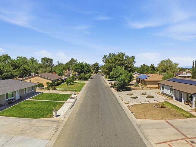 Photo - 9837 E Avenue R10