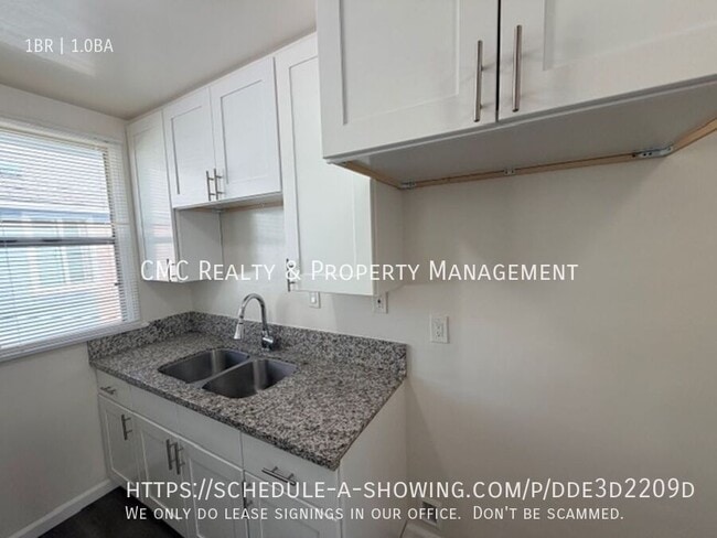 Photo - 4518 N Banner Dr Unit 4