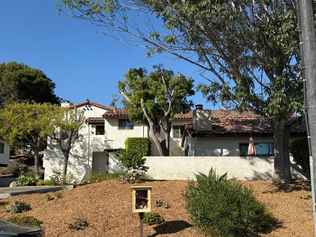 Building Photo - 924 Philinda Ave Rental