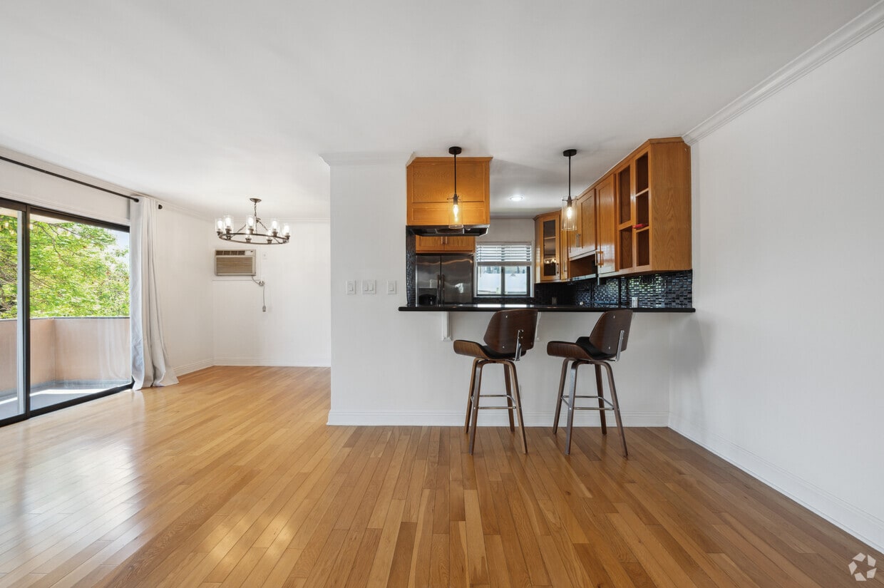 Floor Plan - 2 Bed/2 Baths