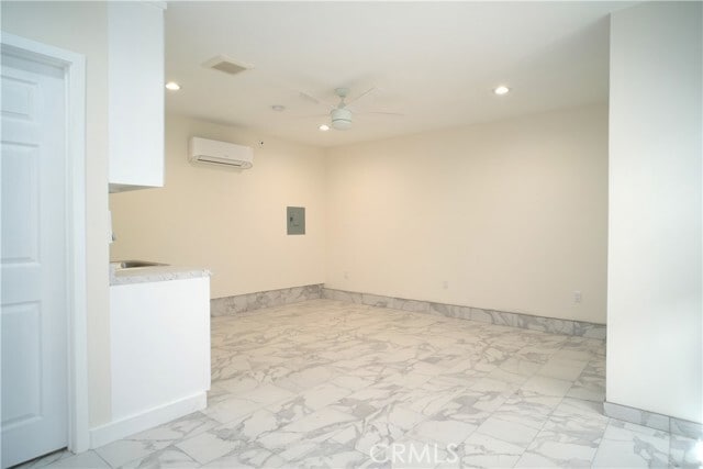 Photo - 8163 Willis Ave