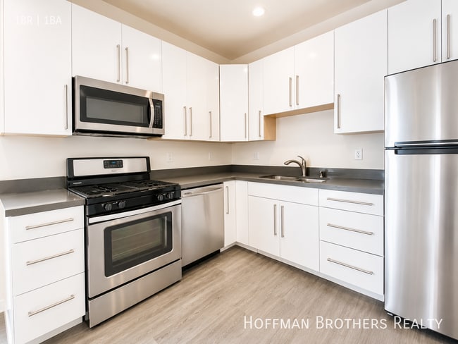 Photo - 3192 W 7th St Unit 2