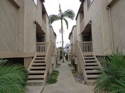 Photo - Gorgeous Pacific Beach 2 Bed 2.5 Bath Townhouse