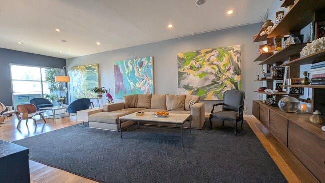 Family Room - 7121 Hillside Ave Townhome