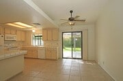 Photo - 78615 Bottlebrush Dr