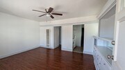 Photo - Spacious 1 Bedroom in Long Beach !!! Unit 431 1/2