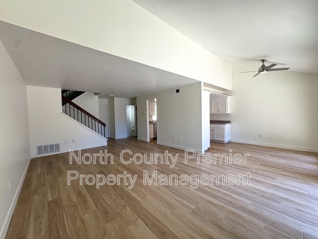 Photo - 2995 Lexington Cir