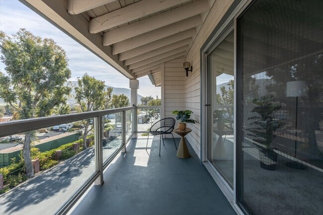 Photo - 1560 Circa Del Lago Unit d304