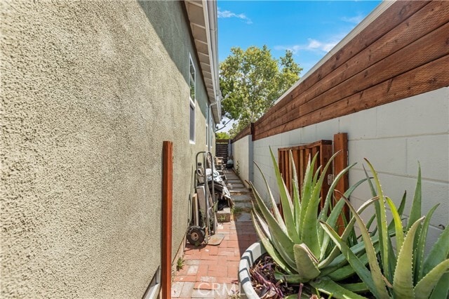 Photo - 6221 Agnes Ave