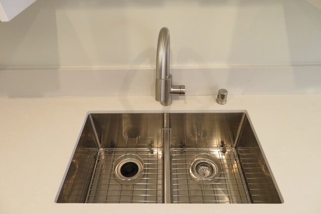 Photo - 1451 Franklin St Unit 2