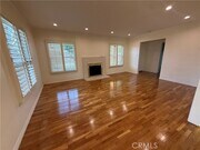 Photo - 18240 Rayen St