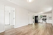 Photo - 2 Bed / 2 Bath House in Lincoln Heights is...
