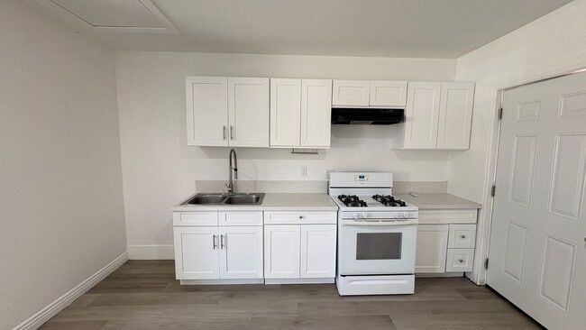 Photo - 24732 W 4th St Unit 1C