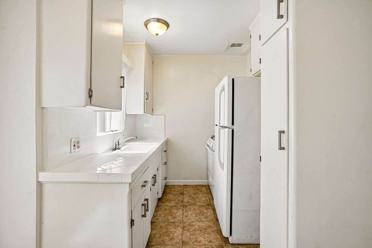 Floor Plan - Studio