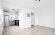 Photo - 510 E 5th St
