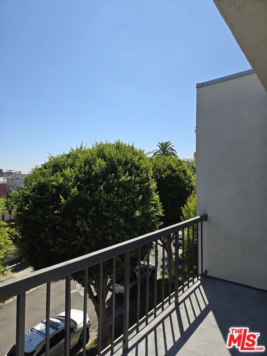 Photo - 8535 W Knoll Dr Unit 301