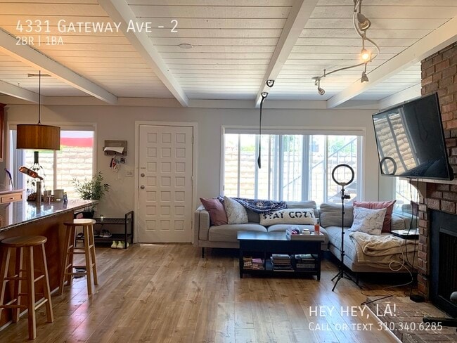 Photo - 4331 Gateway Ave Apartment Unit 2