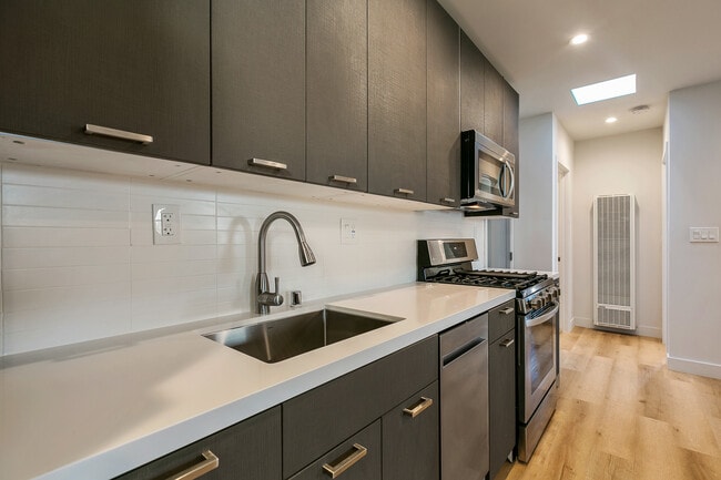 Photo - 1782 S Rimpau Blvd Unit 1782