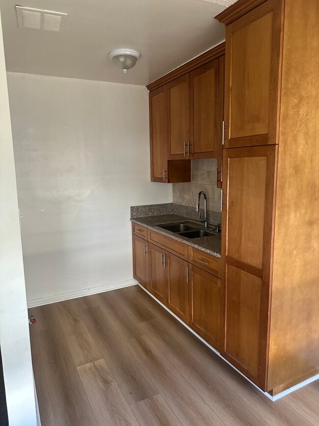 Photo - 11914 Downey Ave Unit downstairs