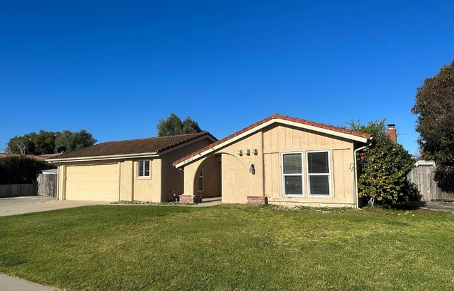 Building Photo - 4625 Karnes Rd Unit B