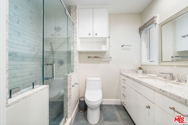 Photo - 14034 Valerio St House