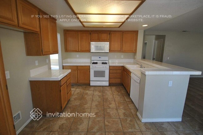 Photo - 2386 W Calle Celeste Dr