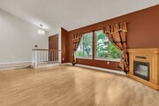 Photo - 1428 Camelot Dr