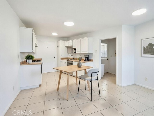 Photo - 409 Burchett St