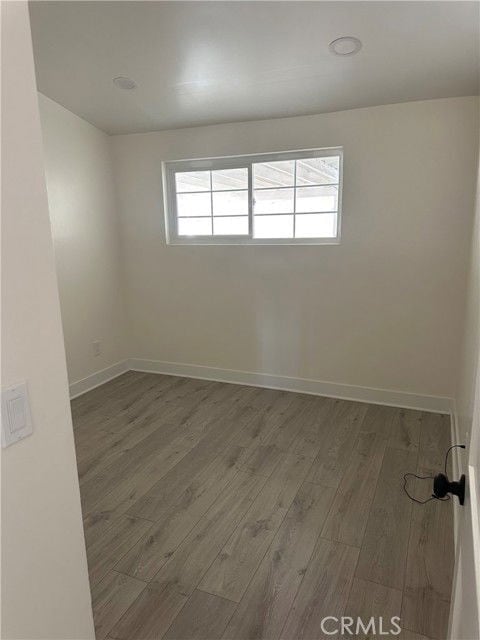 Building Photo - 9511 Hayvenhurst Ave