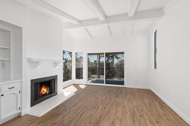 Photo - 559 4th St Townhome