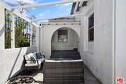 Photo - 149 S Wetherly Dr House