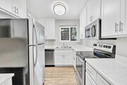 Photo - Grossmont Bluffs Apartments