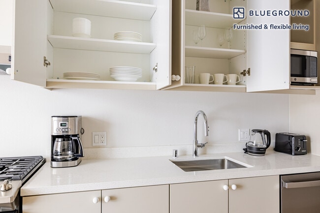 Photo - 200 Mesnager St Unit FL4-ID1245