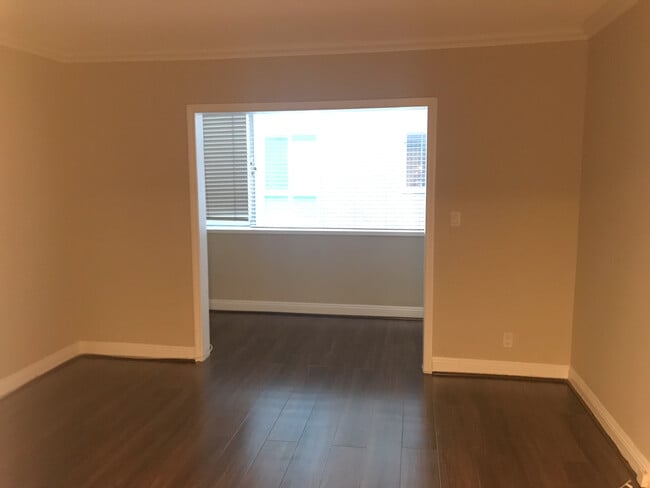 Photo - 1126 N Central Ave Unit 202