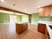 Photo - 16559 Manzanita St