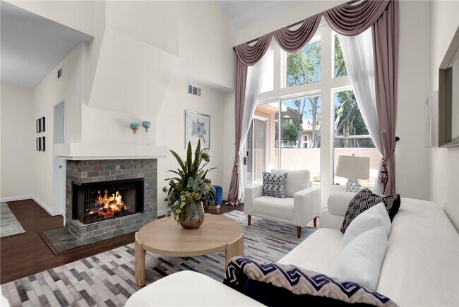 Photo - 73 Cartier Aisle